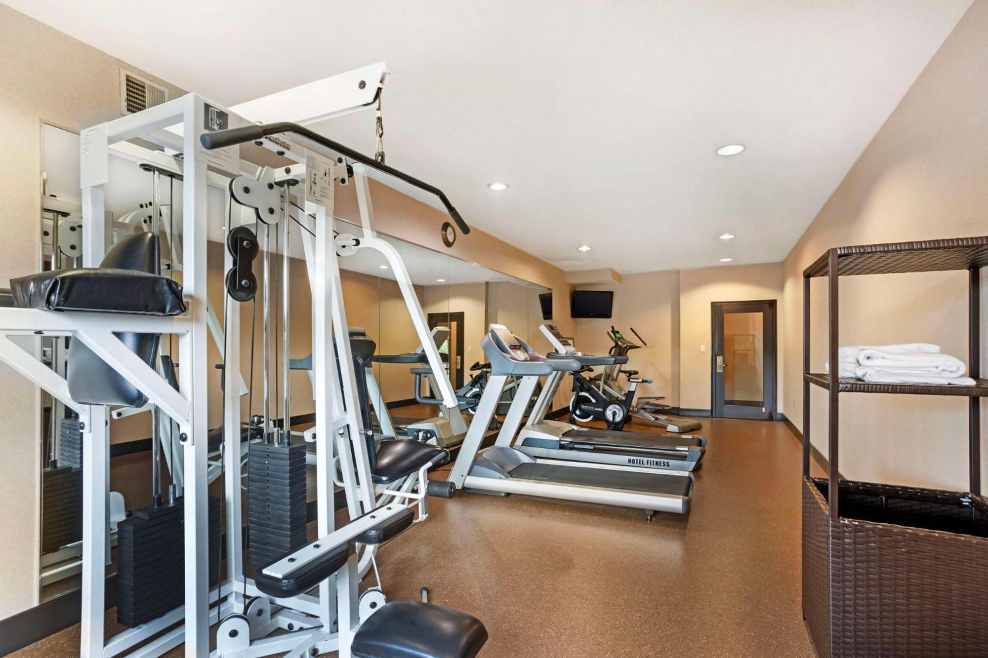 Best Western Plus Clearfield Εξωτερικό φωτογραφία
